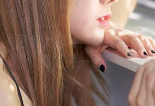 蜜桃社 – 图集大揭秘：美绪姐姐的不为人知的另一面！