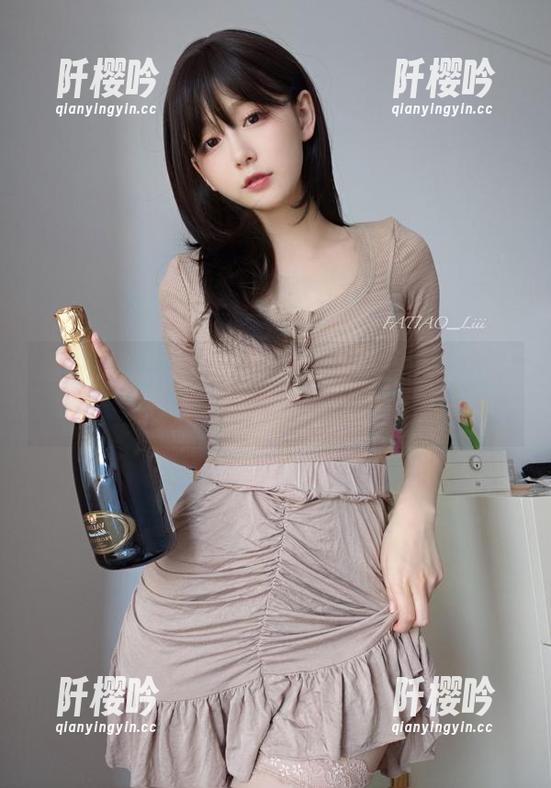 迷之呆梨 迷之呆梨:这组cos精选让我想,先辈的生活到底是哪个秘密?