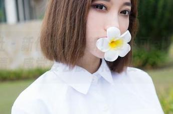魅妍社 – 新作品集更新！夏倪可ella的圣诞风情，感觉要么被惊艳，要么被无聊。